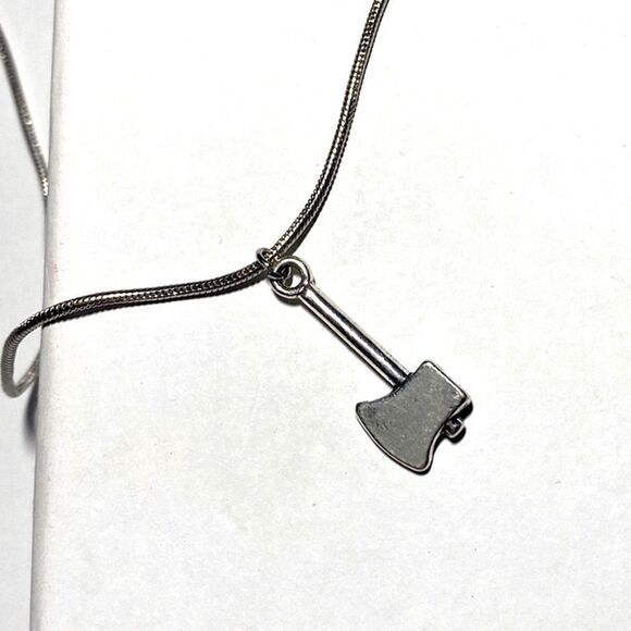 Dainty, Faux Axe Blade, Charm & Rope Chain - Picture 4 of 8